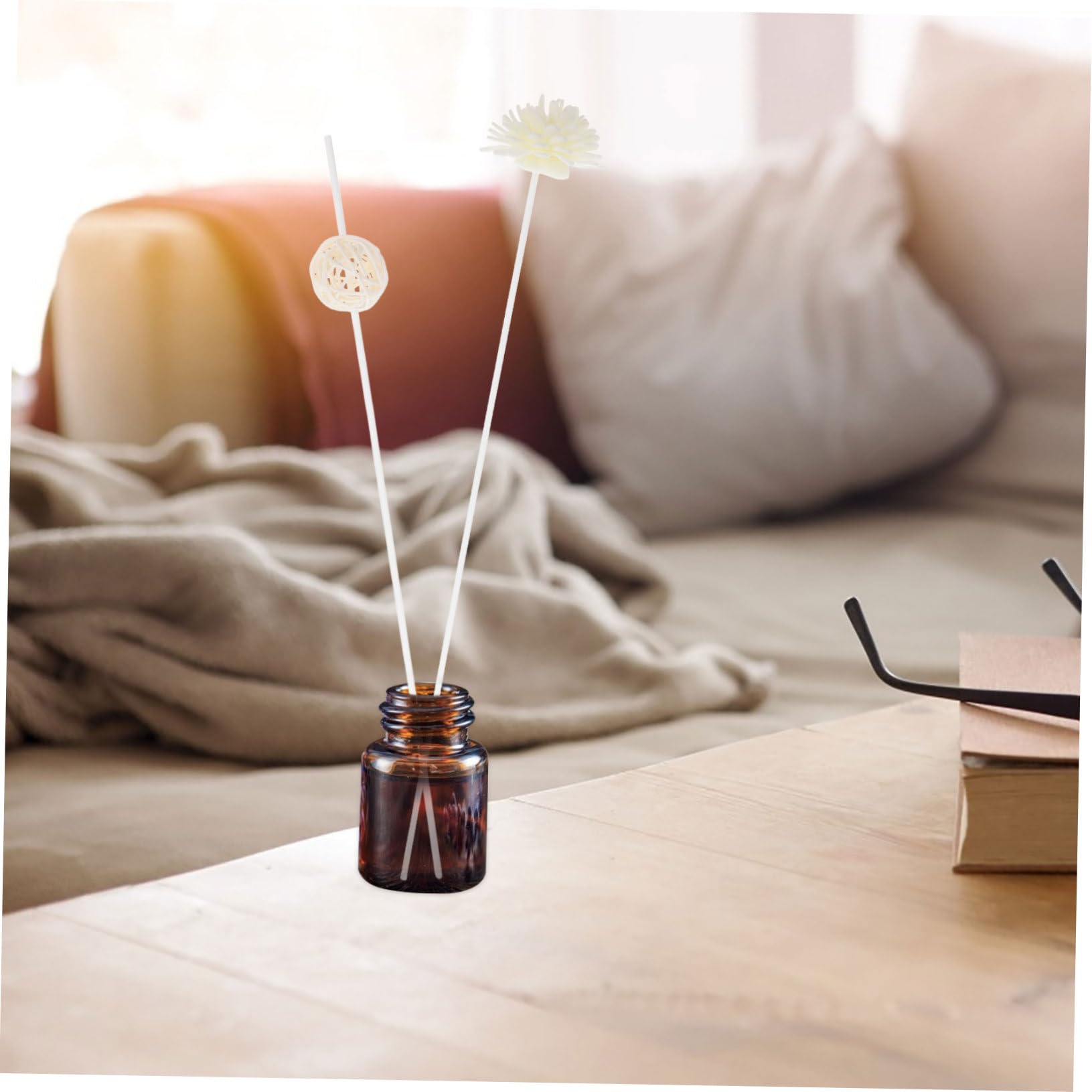 VALICLUD Bâtonnets Diffuseurs de Parfum D’Ambiance 30 Pièces Blanc, Bâtonnet en Rotin Fleurs Artificielles PE, Diffuseur Aromathérapie Longue Durée, Maison Été Salon Chambre Bureau