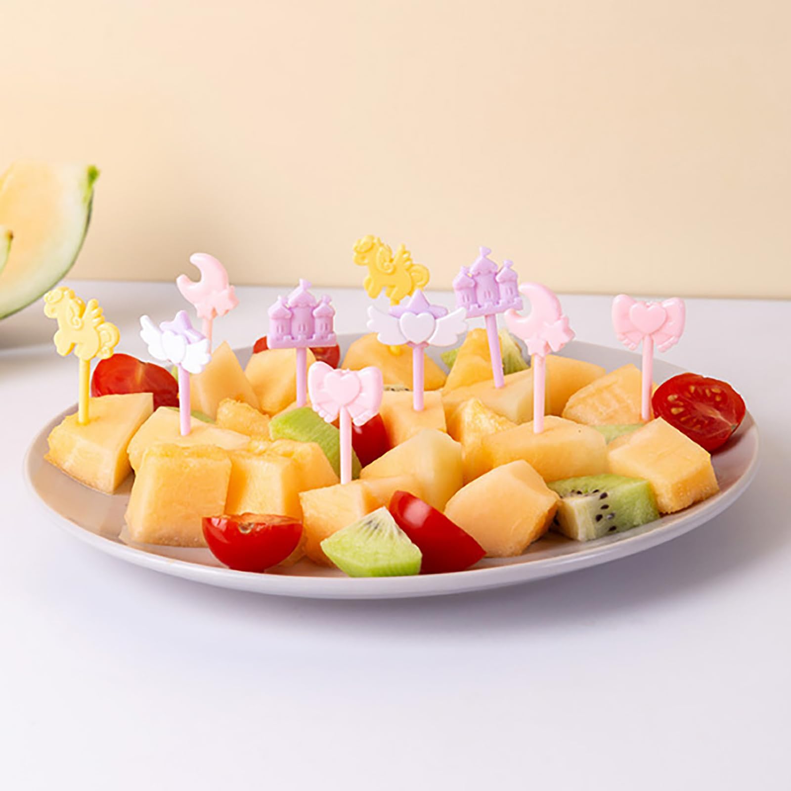 ABOOFAN 40pcs Reusable Cartoon Fruit Picks Animal-shaped Snack Picks For Parties Appetizers And Desserts For Fruits Cakes