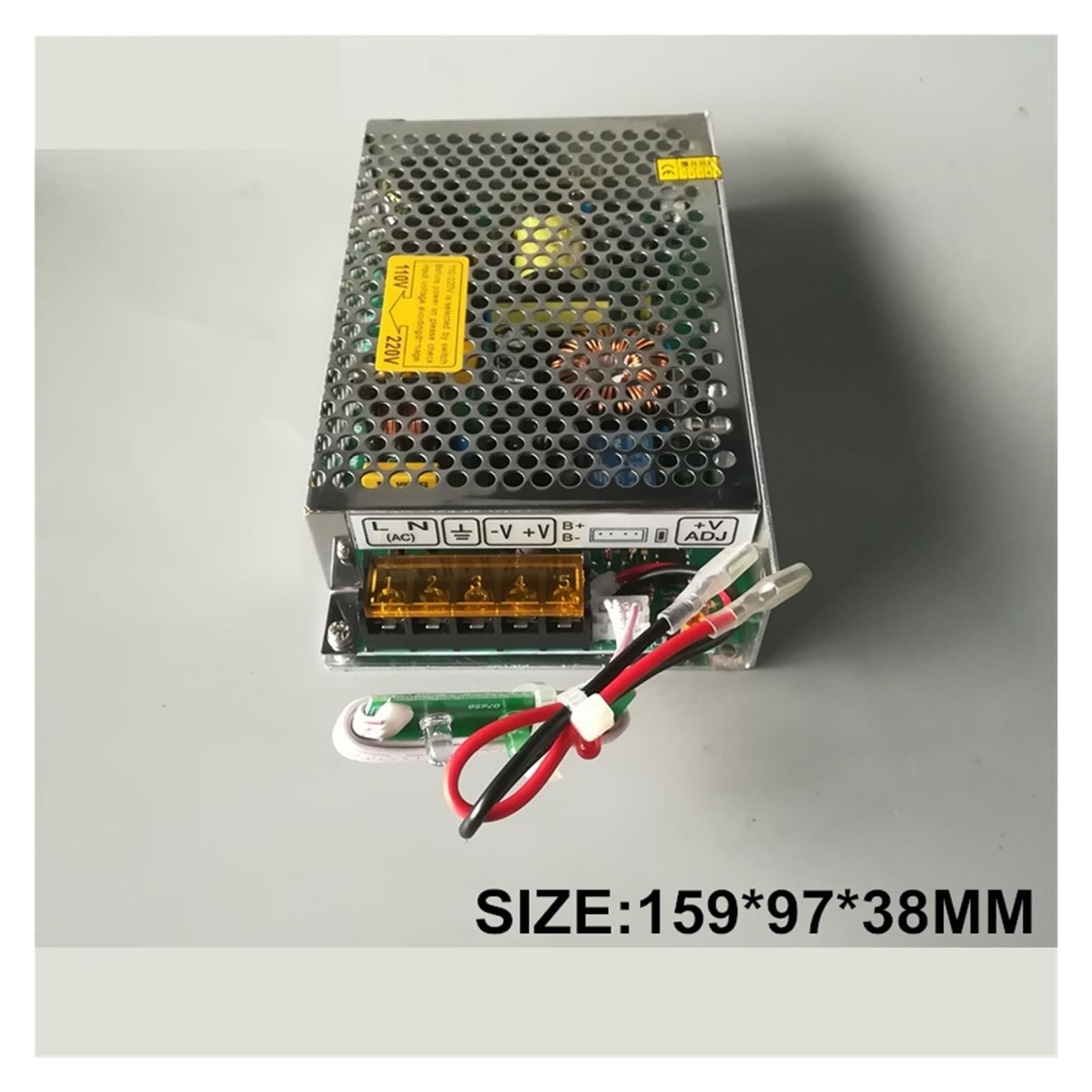 Uniwersalny zasilacz przełączający 120 W, 12 V, 10 A, z funkcją monitorowania AC/ładowania