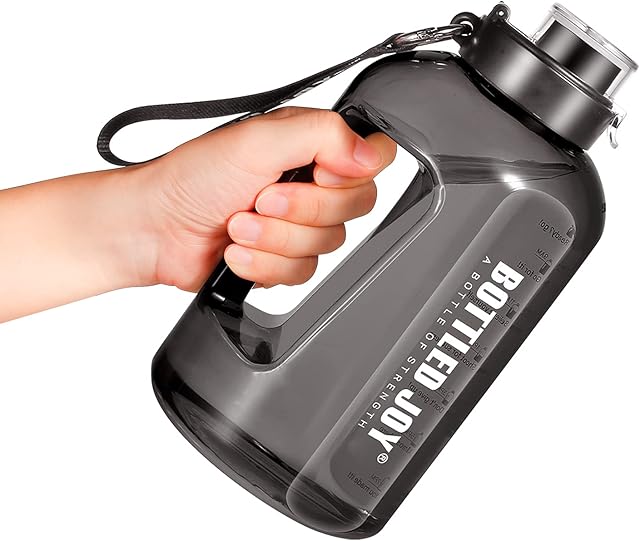 Acxilexy Water Bottle with Time Markings, 1.5 Litre Sports Water Bottle with Handle Leakproof Reusable & BPA Free, Flip Cap with Cleaning Brush Daily Water Intake Bottle Ideal for Gym Office