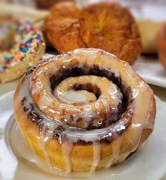 CinnAmazing Cinnamon Rolls, Pan of 12, Old-Fashioned Traditional Glaze