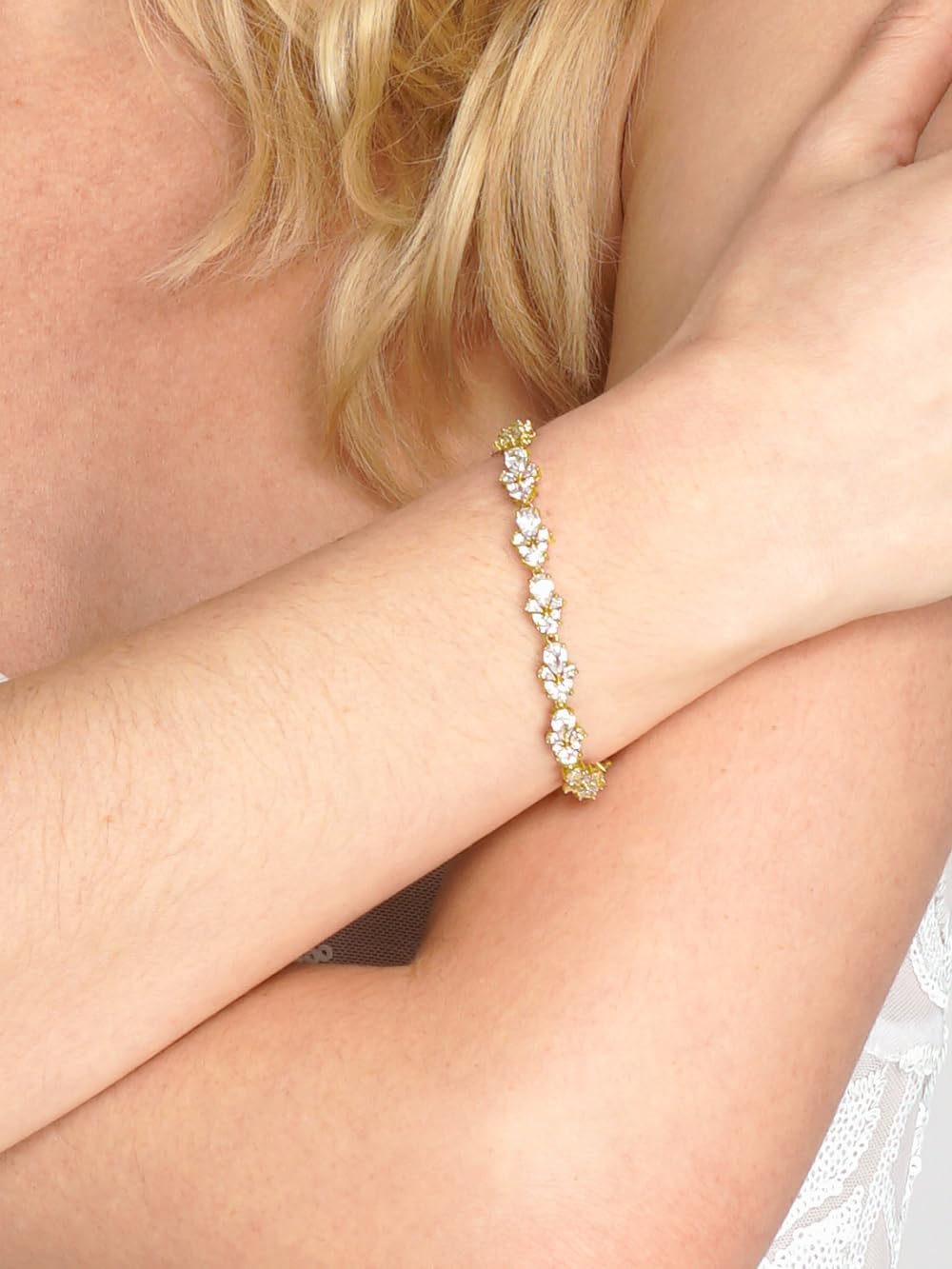 Mariell Gold Wedding and Bridal Cubic Zirconia Crystal Tennis Bracelet, Jewelry Gift for Women, Brides, Mother of the Bride, 7 1/4" Plus 1/2" Extender - Image 4