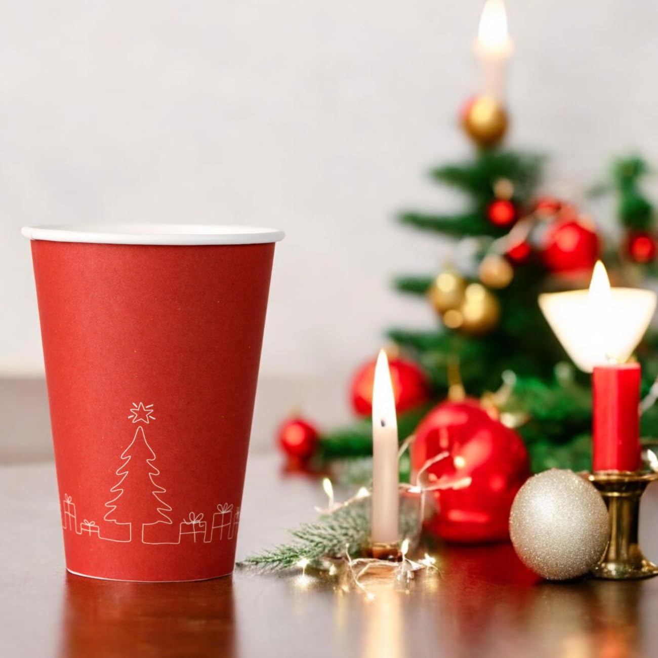 Mecup Gobelets en papier de Noël, gobelets jetables biodégradables, 800 pièces, tasse de café de Noël 200 ml, usage unique, pour boissons chaudes et froides, motif de Noël. Motif: Rouge