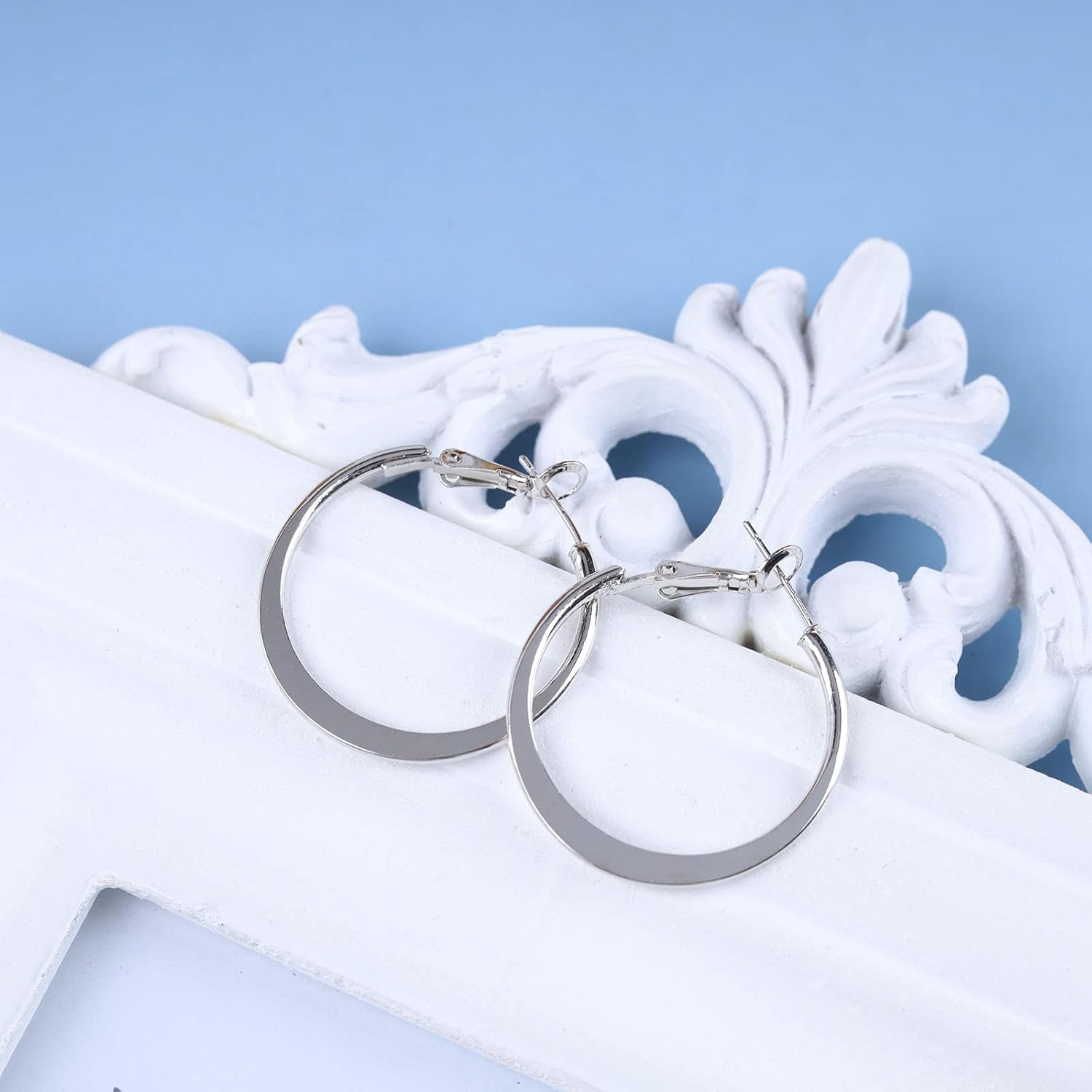 Vintage Hollow Circle Hoop Earrings Silver Circle Drop Earrings Exaggerated Circle Huggie Hoop Earrings Open Circle Stud Earrings Jewelry for Women - Image 6