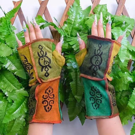 Product Image 2 detailing the soft fleece lining