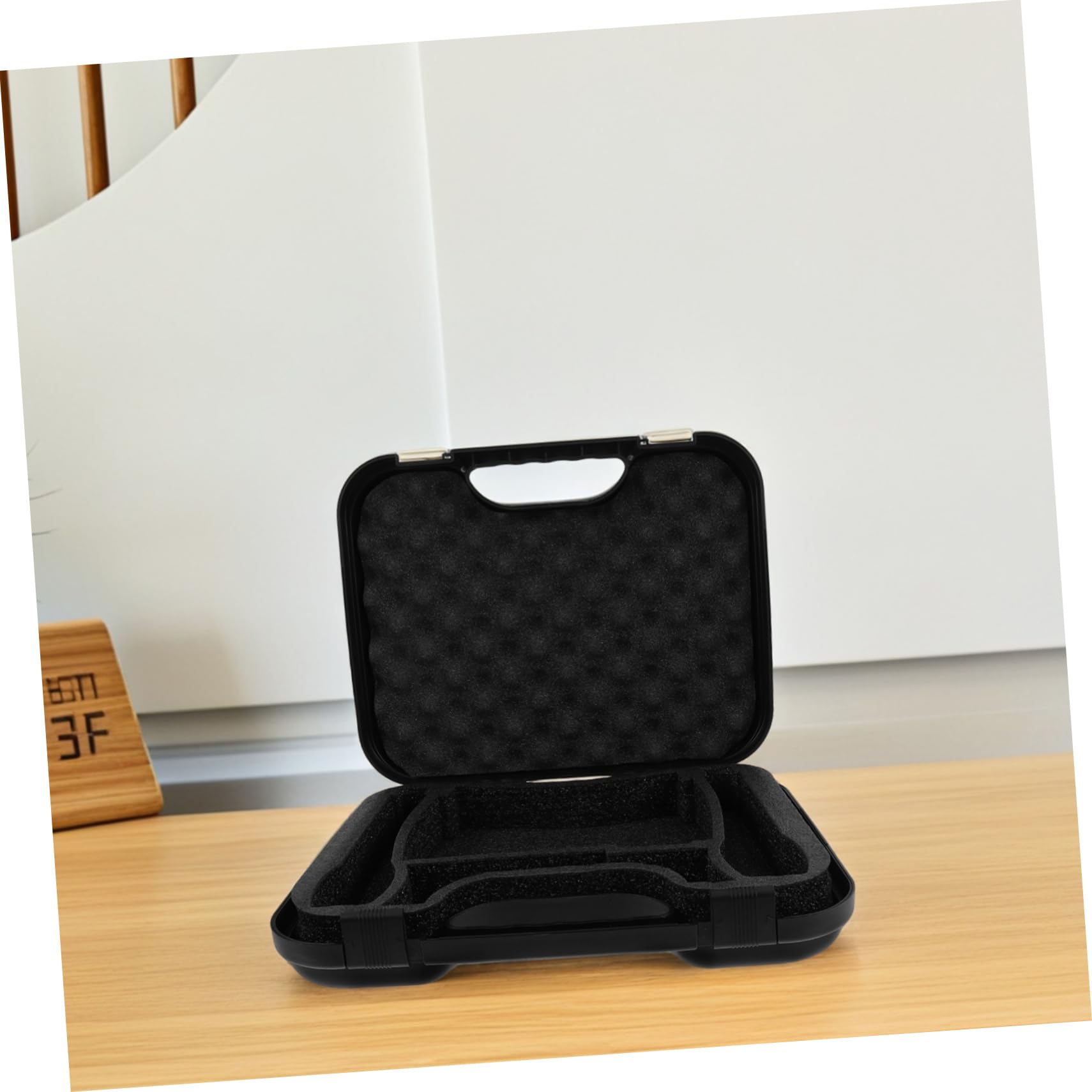 Custodia Microfono Portatile, Valigetta Rigida in Plastica Nera con Grande Capacità, Protezione e Antiurto per Registrazione e Viaggio