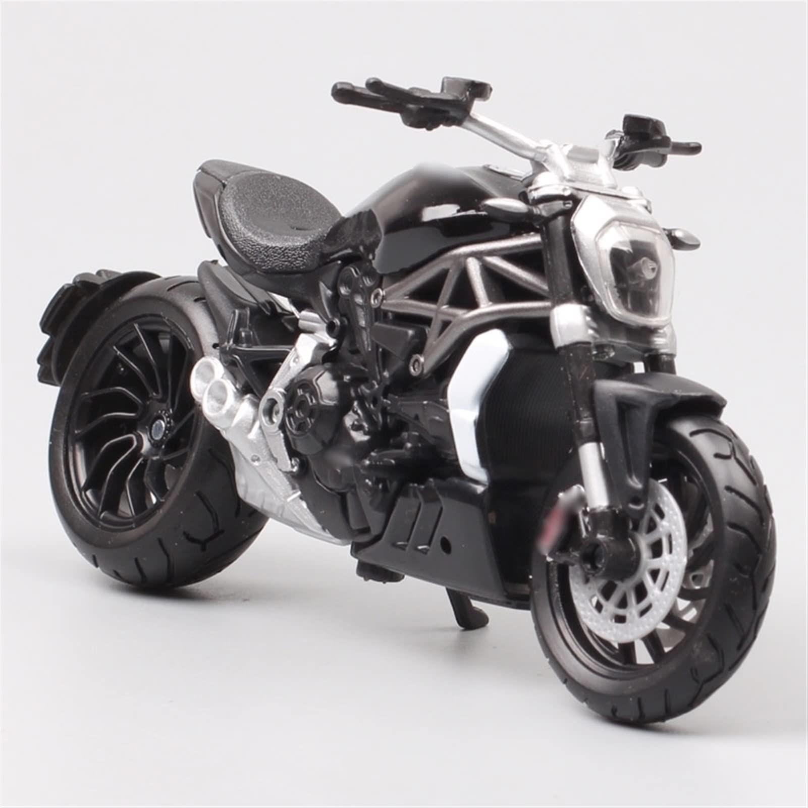Escala 1/18 para Ducati Xdiavel S 2016 Cruiser Motocicleta Bicicleta Juguetes En Miniatura Moldeados A Presión Niños De Carreras para Colección
