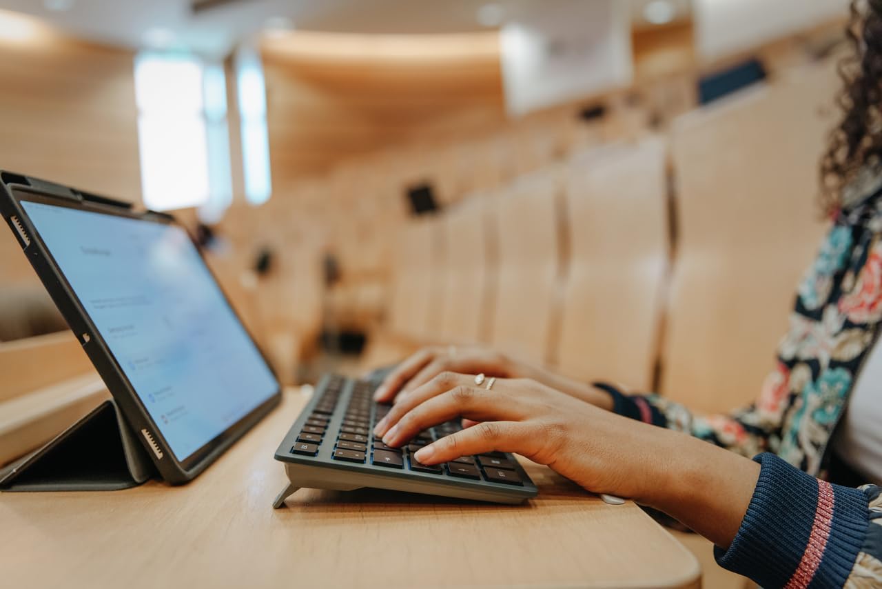 Cherry KW 7100 Mini Multi Device Compact Keyboard with Bluetooth. (Cherry Blossom)