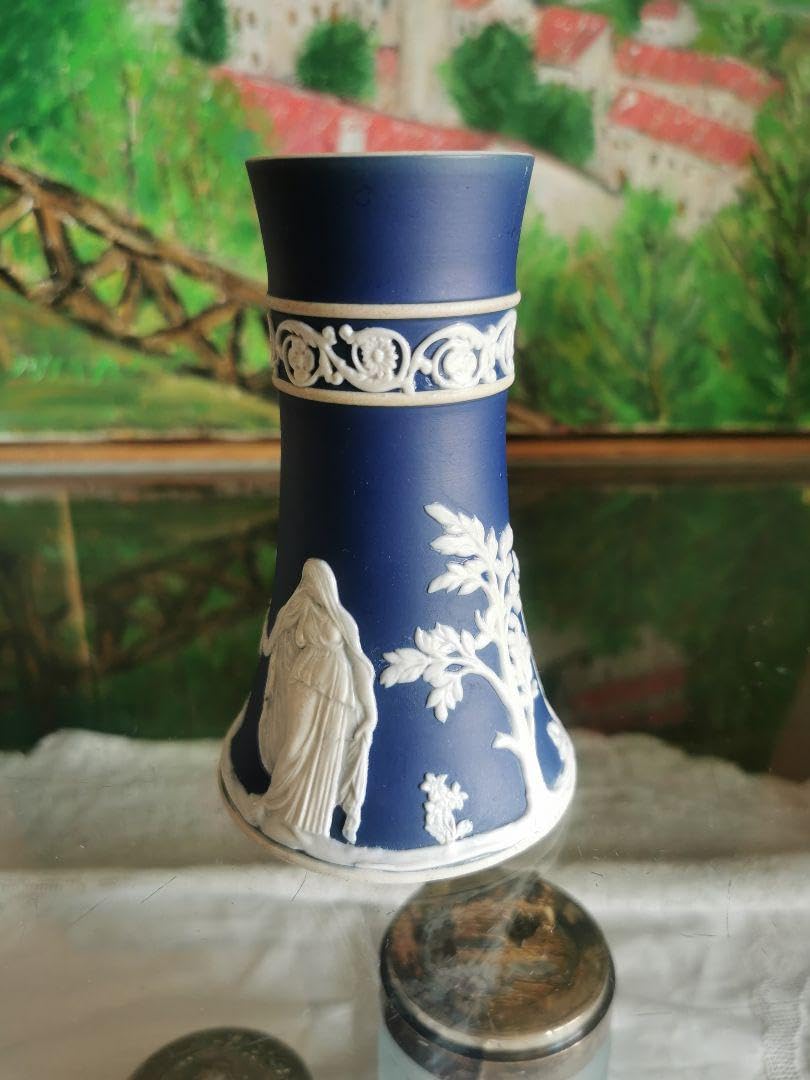 アンティーク英国 アダムスジャスパー カメオ技法 ラッパと収穫の女性像のベース Amazon.co.jp: アンティーク英国 アダムスジャスパー カメオ技法