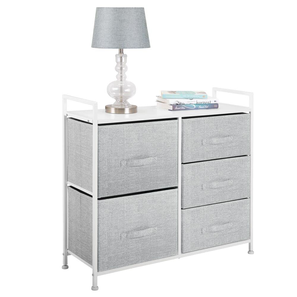 mDesign Kommode aus Stoff – schmaler Schrank Organizer mit 5 Schubladen – praktisches Aufbewahrungssystem für Schlafzimmer, Schlafsaal und kleine Wohnräume – grau