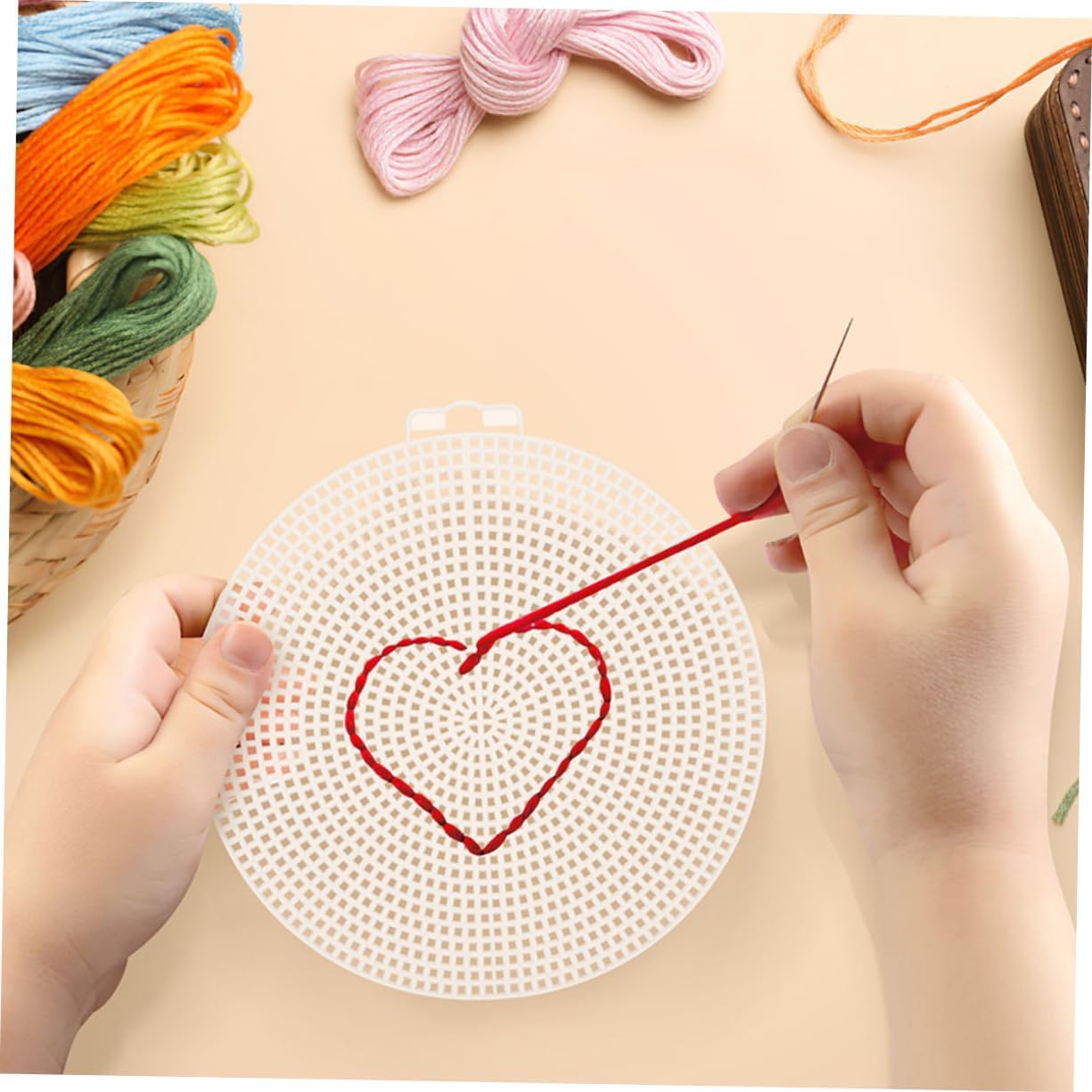 AKOOSY 15pcs Plastic Canvas Sheets Round Embroidery Mesh for Crochet Projects Includes for Stitching Crafts and Accessories