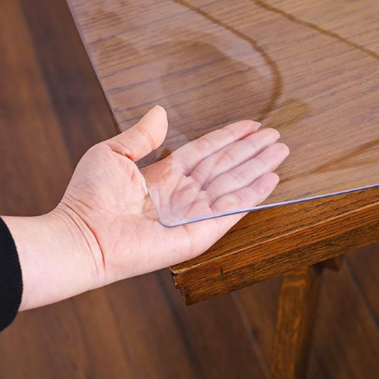 1.5mm Thick Clear PVC Desk Mat - Non-Slip Heat Resistant Desk Protector, Waterproof Wipeable Table Cover for Office & Home, 11.81x15.75in/30x40cm