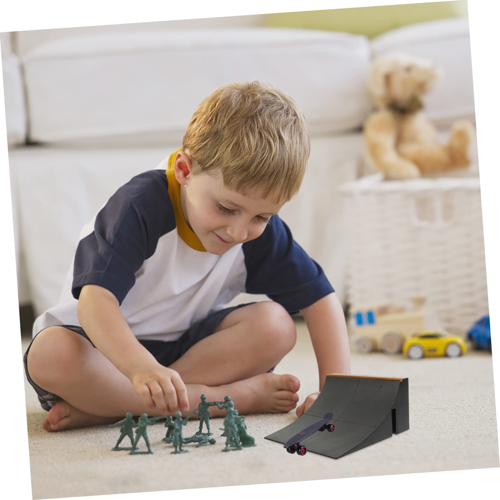 Ebiccn Professional Mini Maple Wooden Finger Skateboard Toy Set for Kids (Red)