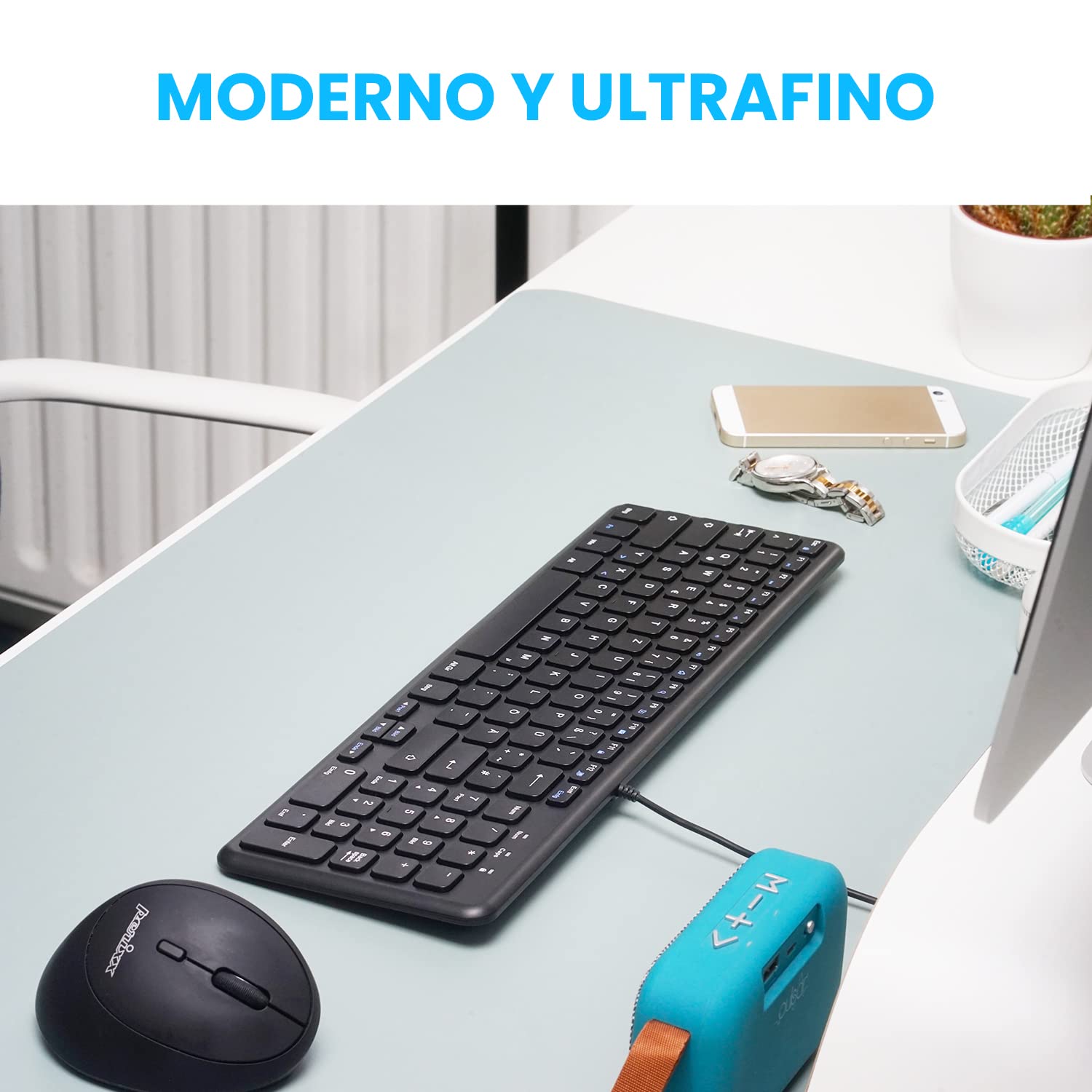Perixx PERIBOARD-213B Teclado de Tijera USB silencioso con Cable - Diseño Compacto con Teclado numérico - Negro - Qwert Español con Ñ