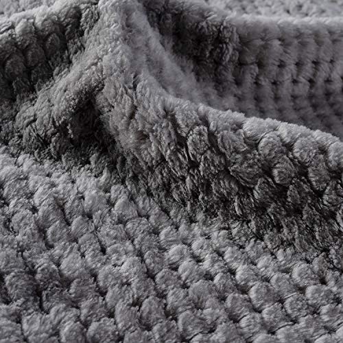Image of Dog or Cat Blanket, Warm Soft Fuzzy Polyester Microfiber Throw Blanket for Puppy, Kitten, Small, Medium, Large Dogs or Cats, M /32 inch x 40 inch, Grey