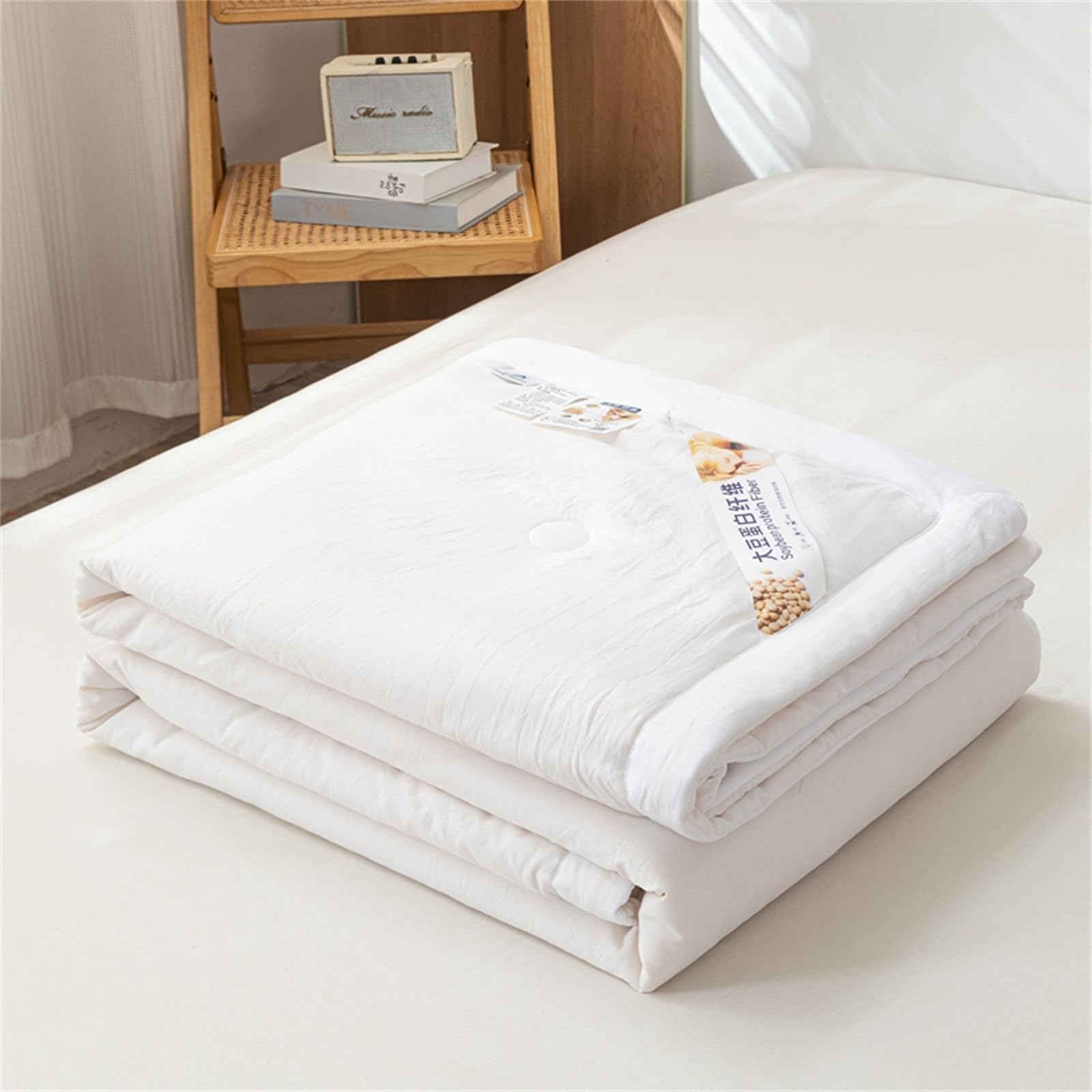 Chickwin Solid Color Microfiber Quilted Bedspread, Quilt Bedspreads Quilt Bed Throw Bed Coverlets Soft Bedpreads Lightweight for Bedroom Decor, All Season, Washable (200x230cm,White)