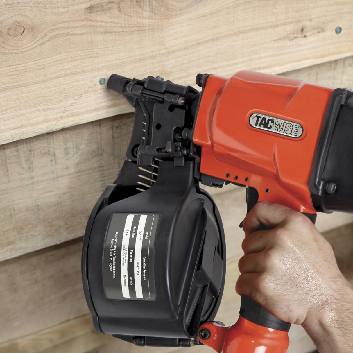 Tacwise GCN70V Clavadora Neumática de Bobina 70mm | Utiliza Clavos en Bobina Plana de 40 a 70 mm