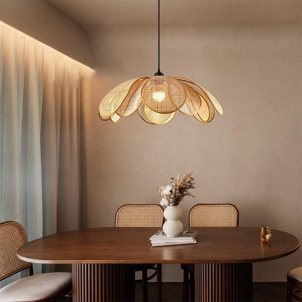 YUPIN Suspension En Rotin Bohème Lampe À Suspension Créatives À Fleurs Wabi Sabi Pour Table À Manger Lustre Suspendue Style Nordique E27 Réglable Pour Salle À Manger Îlot De Cuisine Salon(50cm)