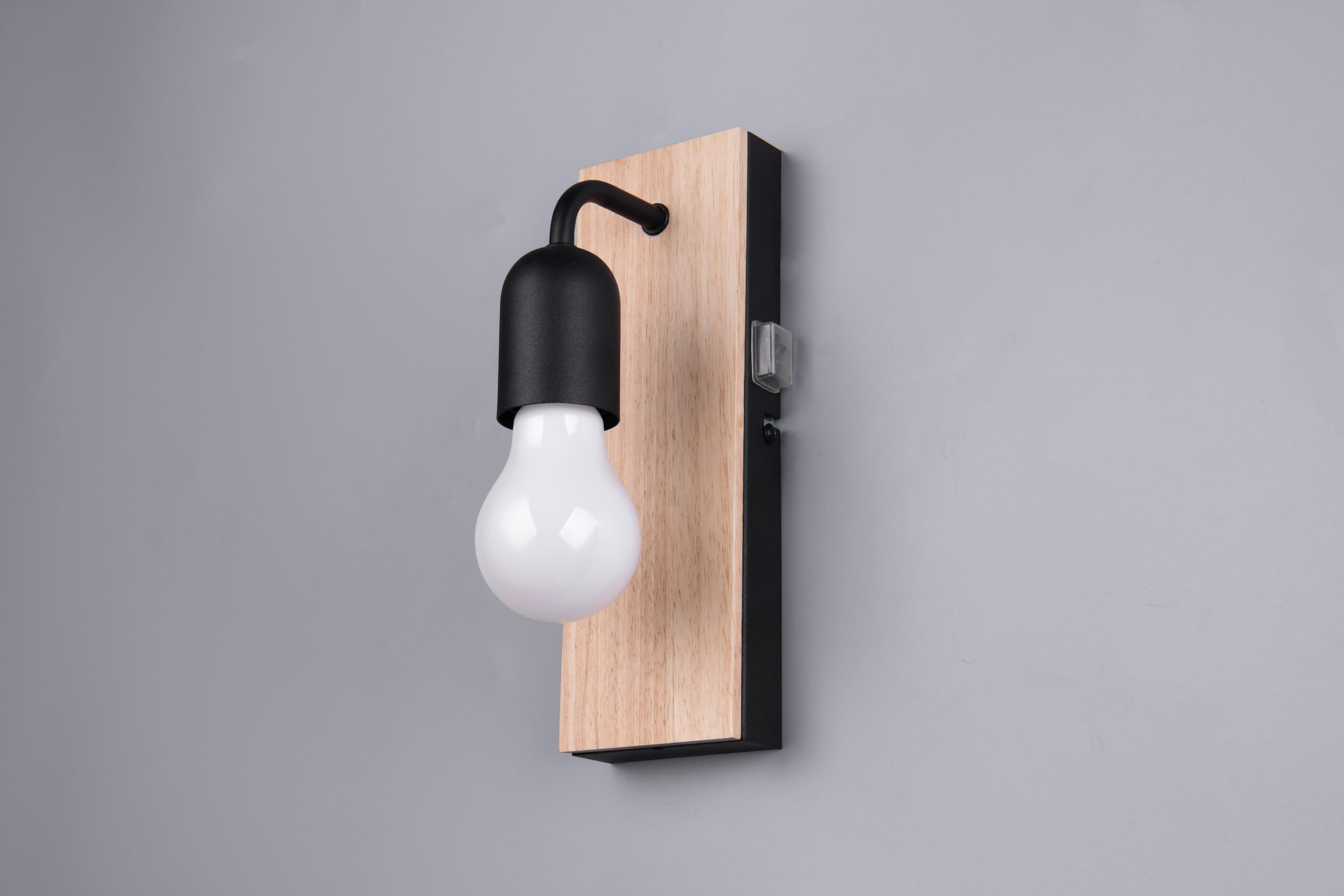 Trio Leuchten Applique de salle de bain ARTURO 284470132, Métal Noir mat, bois naturel, excl. 1x E27