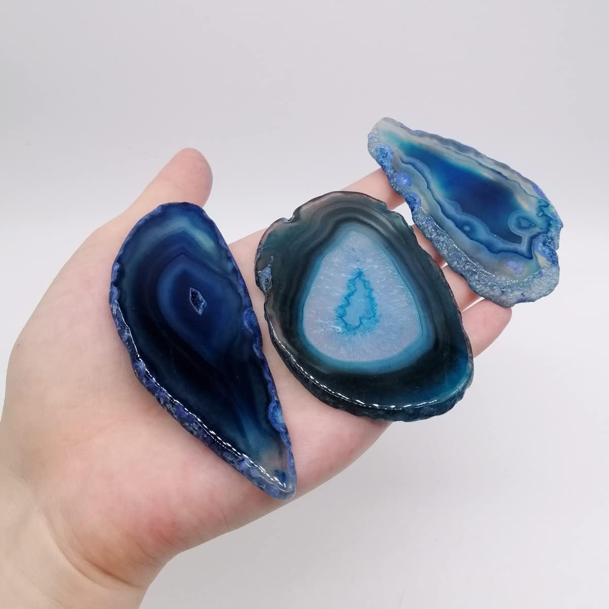 15Pcs Irregular Agate Geode Light Table Slice Bulk Dyed Blue Color Polished Agate Healing Crystal Stones Home Decoration DIY Gemstone Wall Art Jewelry Making