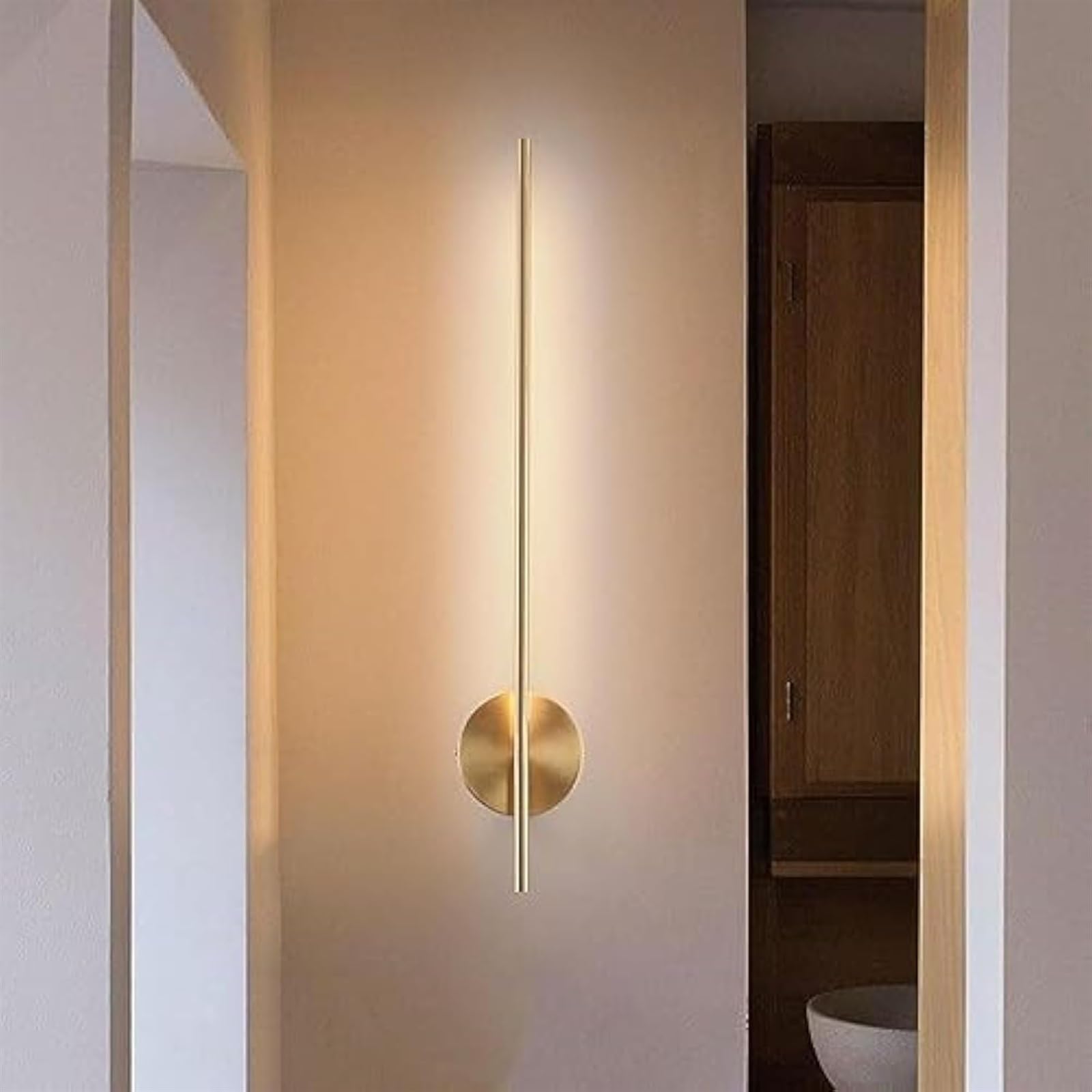 Nowoczesna mosiężna lampa ścienna w stylu vintage złota liniowa oprawa oświetleniowa do przedpokoju sypialni salonu łazienki wnętrz styl wiejski