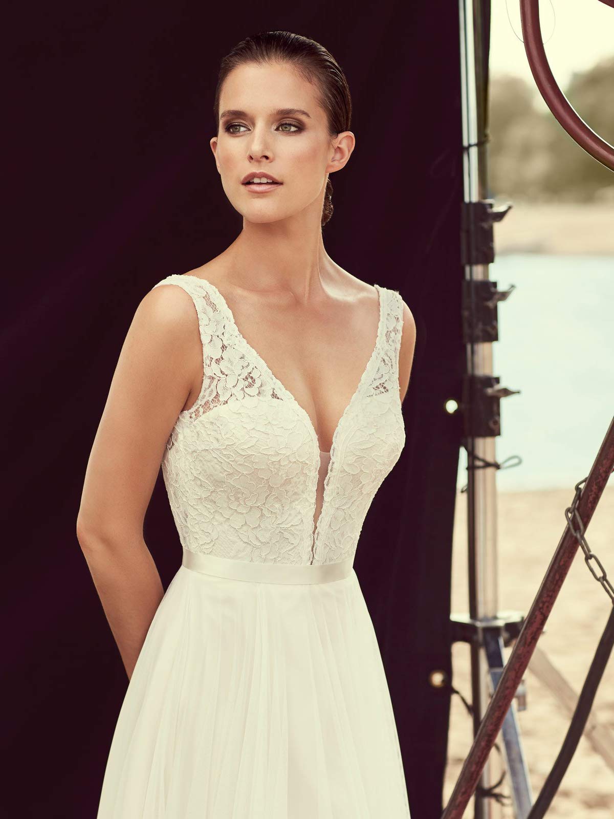 Vestido de Novia Bohemia V Cuello Sexy Encaje Largo Chifón Línea a Vestido de Novia Asuntos Civiles, Blanco, 44