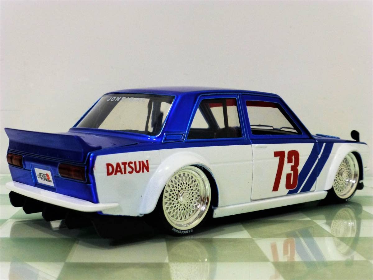Amazon.co.jp: JADA TOYS 1/24 1973 DATSUN 510 WIDEBODY BLUE