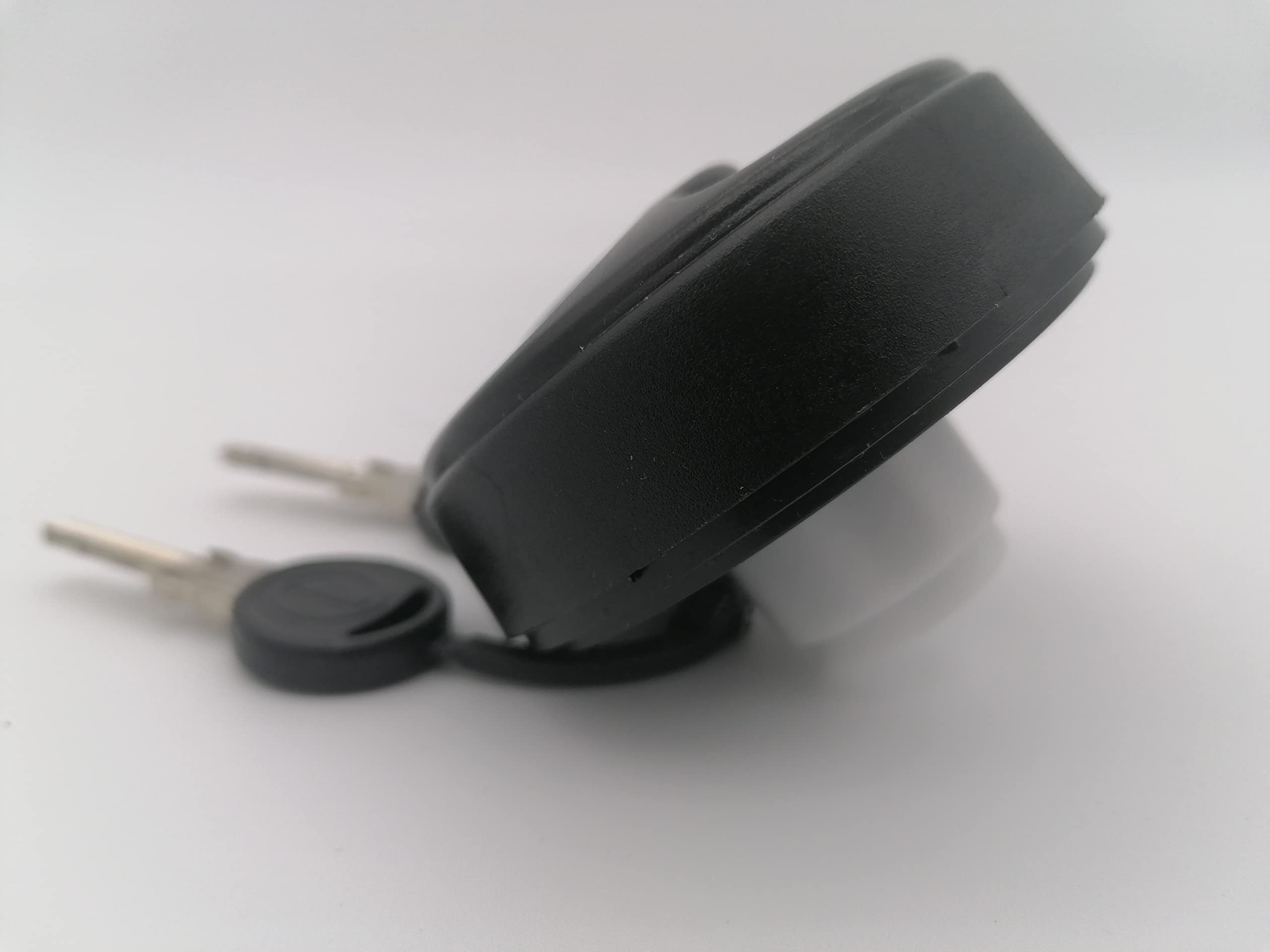 CR-MOESANCO® Tapa Negra de Depósito de Agua para Caravana con 3 Asideros Hundidos, Entrada de Agua con Llaves, Cierre de Polipropileno, Camping, Remolque, Autocaravana, a Prueba de Fugas