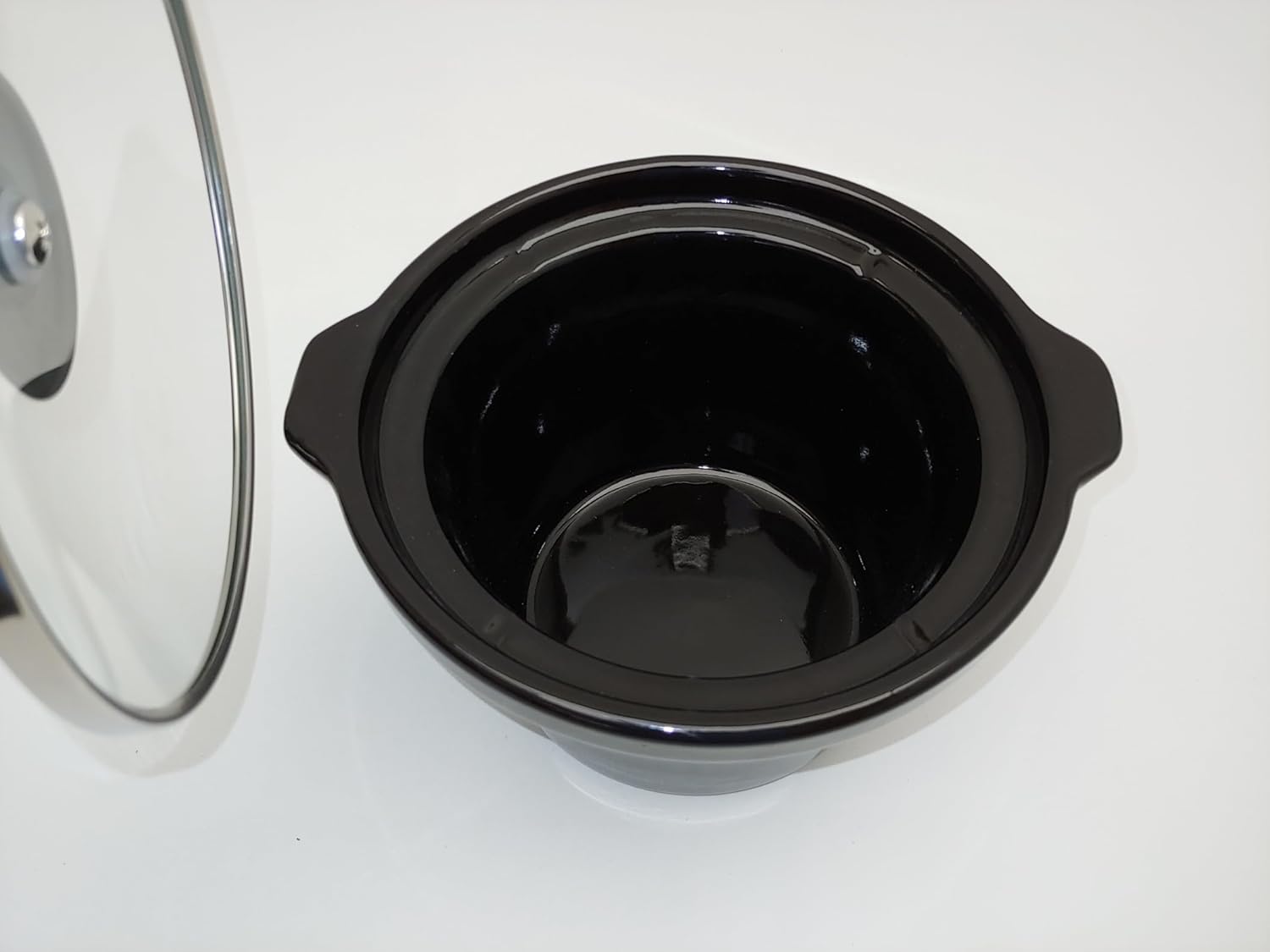 2 Quart Slow Cooker Removable Dishwasher Safe Crock Pot. 2qt 100w Black