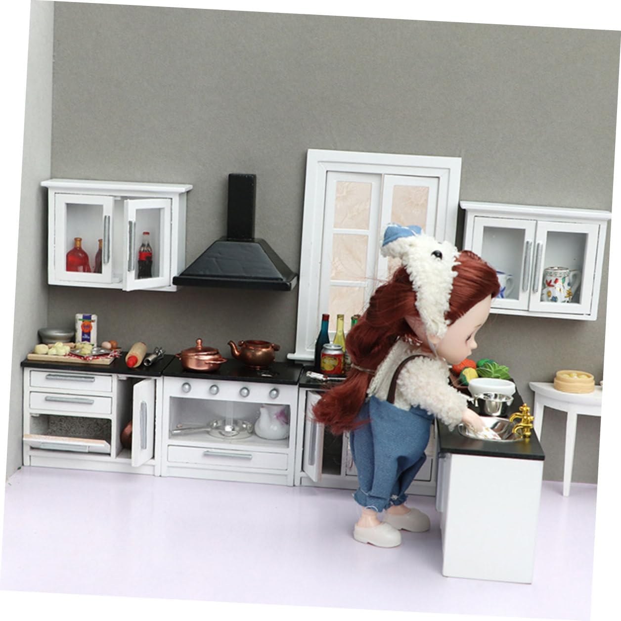 BESPORTBLE 12 Scale Mini Kitchen Furniture Set, 7pcs White Wooden Dollhouse Kitchen Accessory for Creative Play and Miniature Doll House Decoration