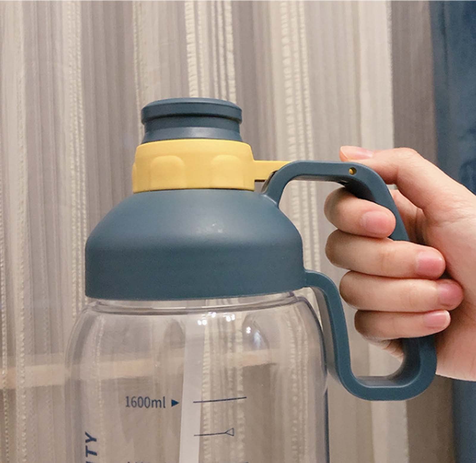 XINGYU Bouteille d'eau de sport, 1,8 L, portable, en plastique, anti-fuite, tasse de voyage avec sangle de paille graduée, pour sports de plein air, bleu foncé