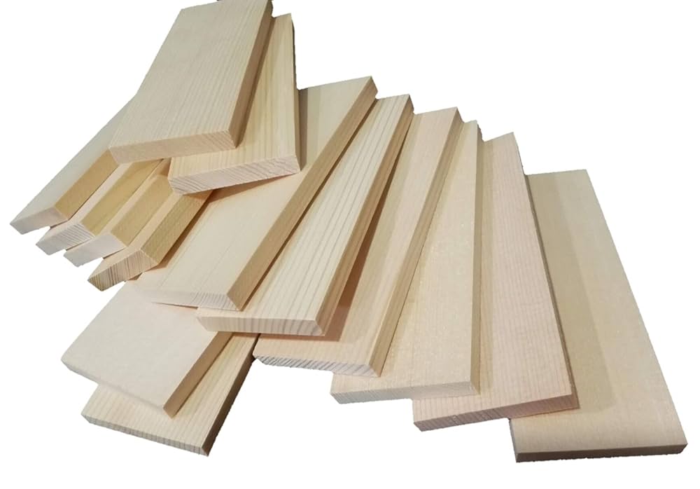 スプルス材、柾目一枚板 スプルース柾目一枚板のまな板 No.003 | iichi 日々の暮らしを