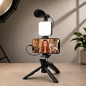 Kit de Gravação Completo com Tripé, Luz LED e Suporte para Celular – Ideal para Vlogs, Lives e Vídeos Profissionais Tripé com Luz LED e Microfone para Celular – Kit Vlogging Profissional Premium
