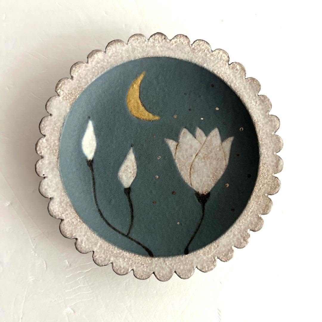 三ツ持啓】グリーンの小花カップ 緑食器うつわ 三ッ持啓金井啓