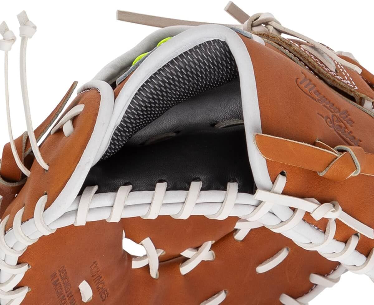 MARUCCI Magnolia V3 Fastpitch Glove