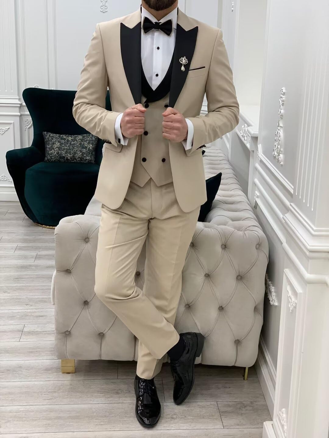 Mens 3 Piece Tuxedo Suit Slim Fit Wedding Prom Dinner Tuxedo for Men Double Breasted Suits Set with Bow Tie - Image 5