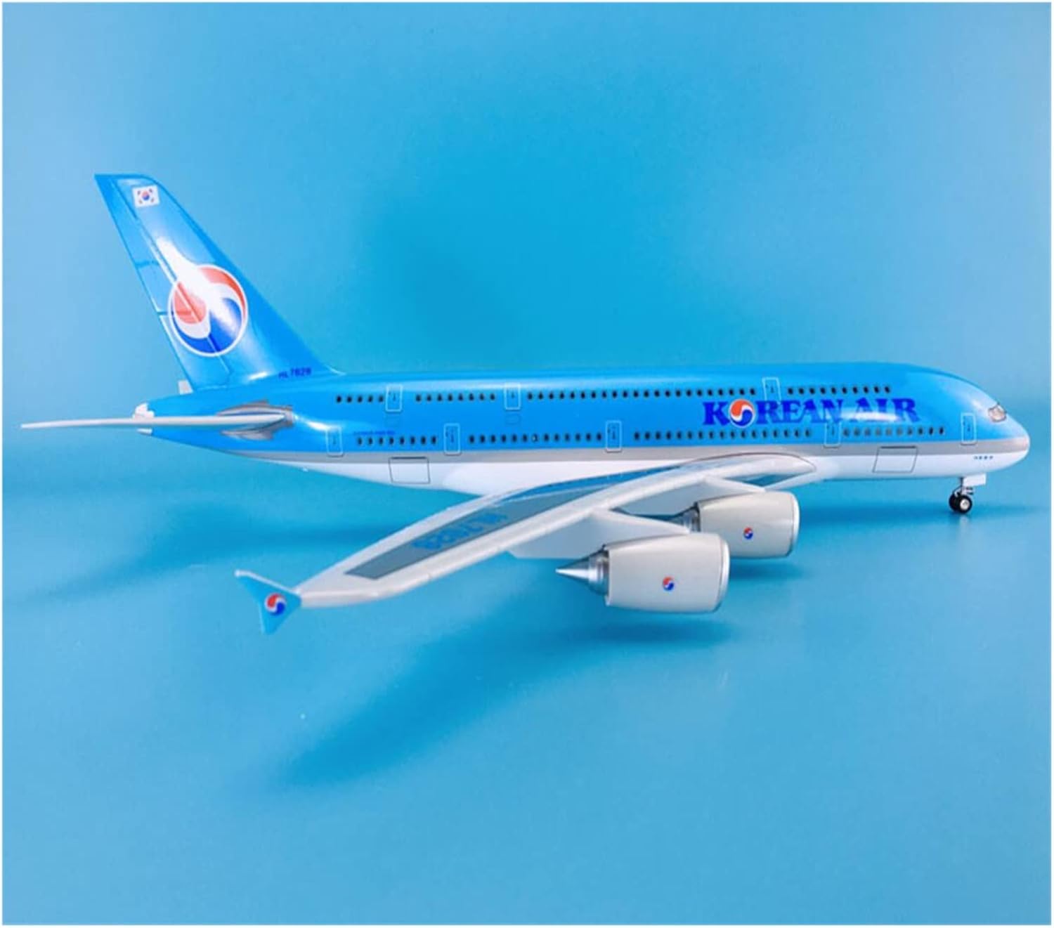 1:160Fit for Airbus A380 Korean Air Aircraft Model with Wheels Miniature Decorative Plastic Airplane Kit Hobby Playgame Kit