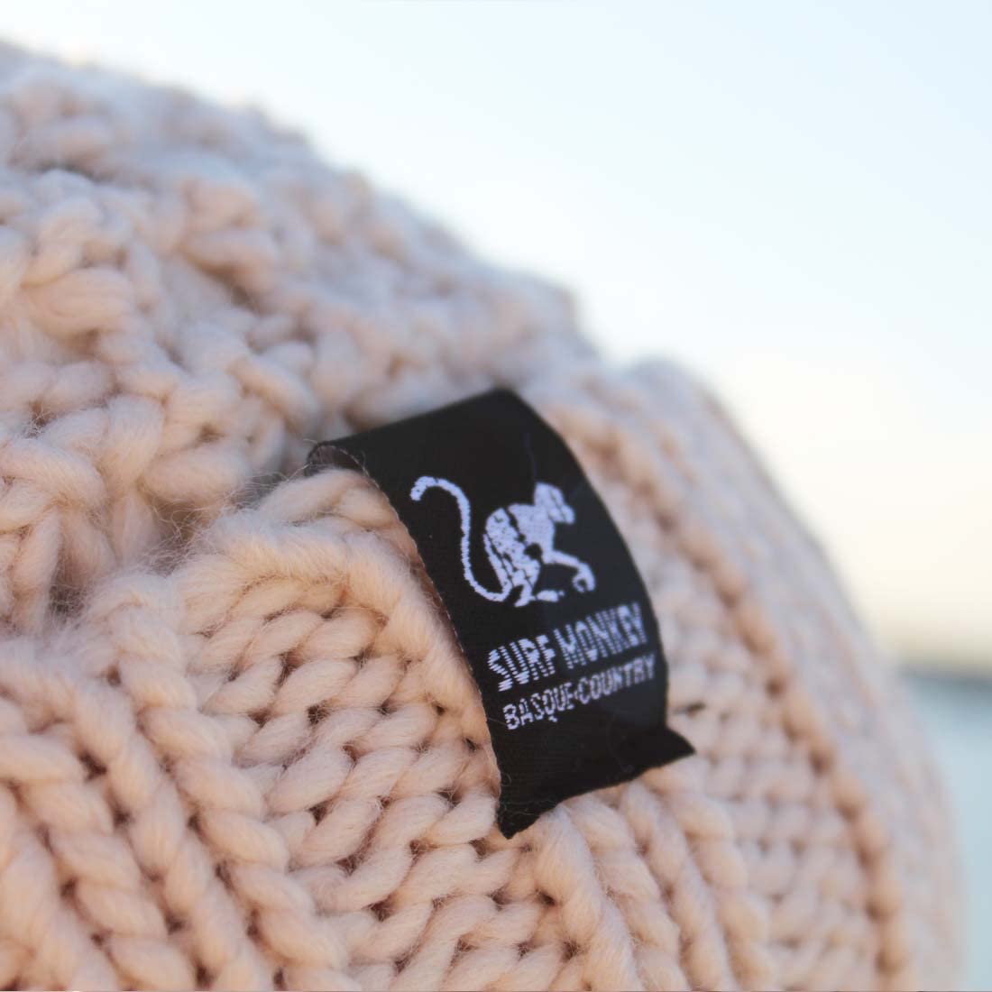 SURF MONKEY Gorro de invierno unisex, talla única, unisex para adultos, felpudo con dobladillo para surf en el campo casco