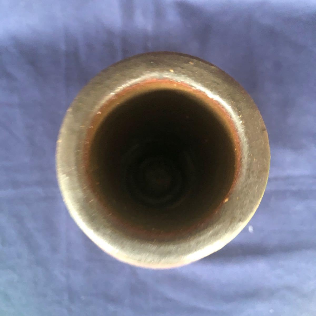 Amazon.co.jp: 備前焼 花入 高さ約19.5センチ 畝尾典秀 花器 共箱共布