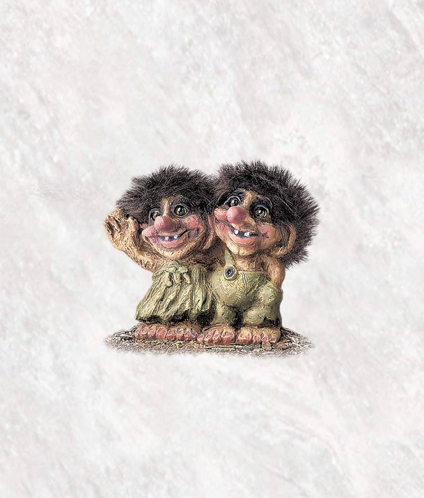 トロール人形　２体 Amazon.co.jp: ニイフォーム社 トロール人形 NyForm Troll