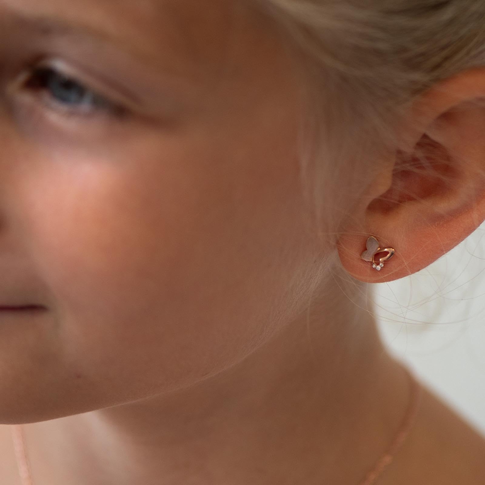 Schmetterling Ohrstecker Mädchen Rosegold (Silber 925 vergoldet) | Kinder-Ohrringe Rosa Schmetterlings Ohr Stecker mit Zirkonia Steinchen, Kinderschmuck Schmuck Mädchenschmuck Geburtstag