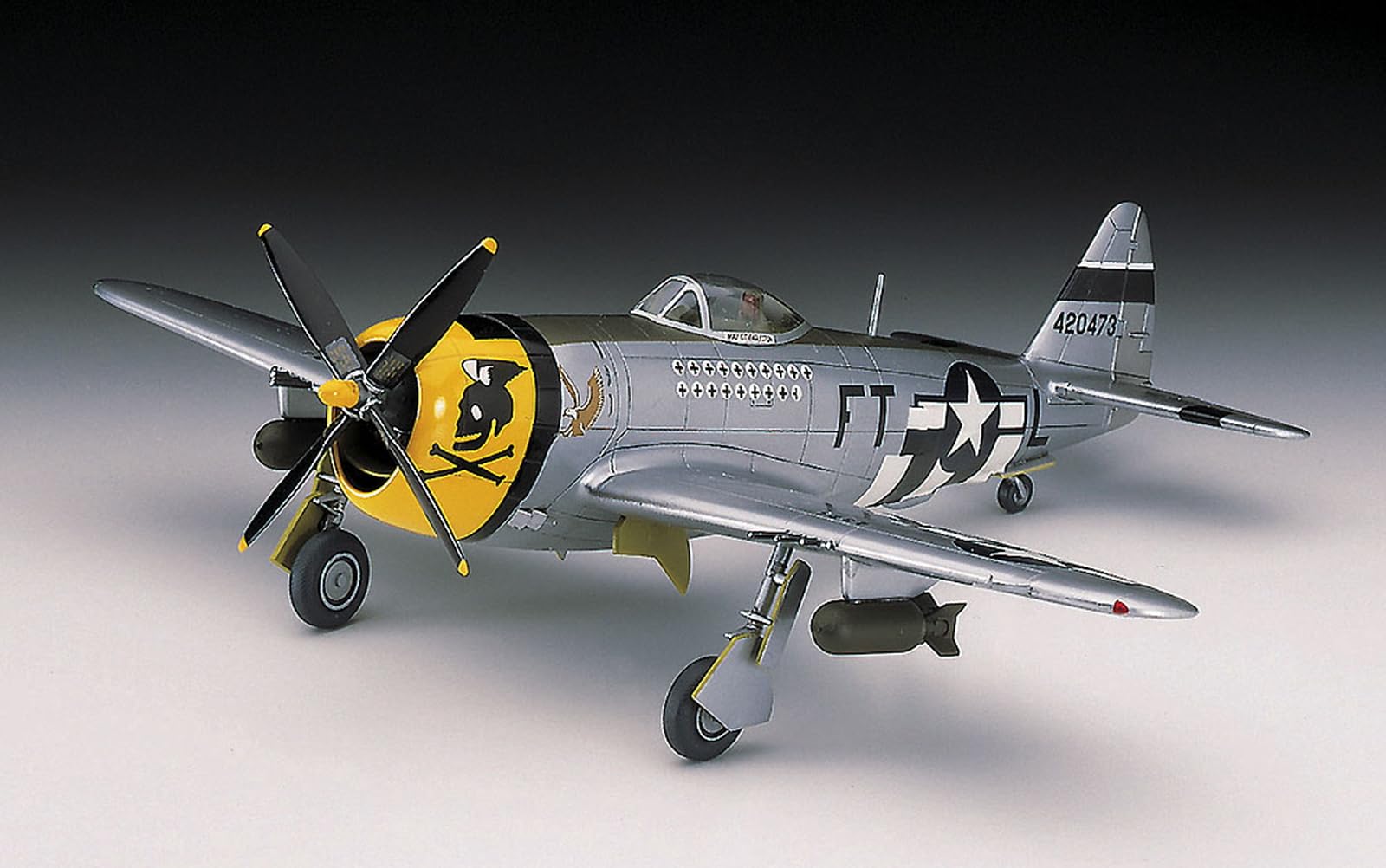 Amazon | ハセガワ 1/72 アメリカ陸軍 P-47D サンダーボルト