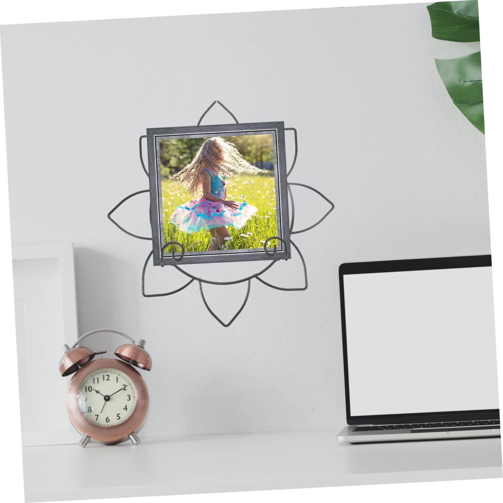 PRETYZOOM Gold Easel Small Plate Stand Display Decorative Plate Wall Hangers for Display