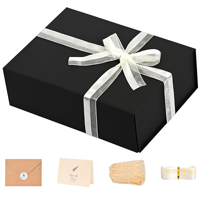 LIFELUM黑色礼品盒，优雅磁扣设计，适合生日及圣诞赠礼。
