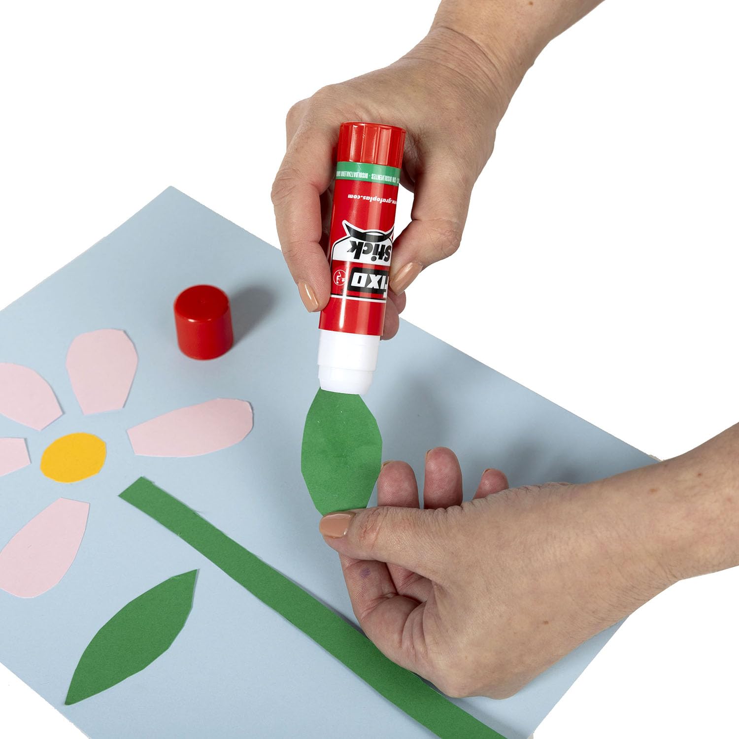 Fixo Stick | Pack 24 Pegamentos Barra Escolar 20g | Apto para Uso Infantil | Sin Disolventes | Lavable | Material Escolar Perfecto Para Usar en Manualidades Niños, Proyectos de Ciencias, Maquetas