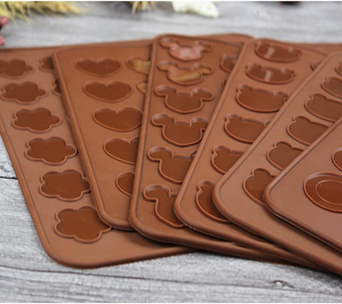 Macaron Capacity Mat Baking Non-slip Pastry Silicone Mold with 30 Dishwasher Safe and Easy to Use