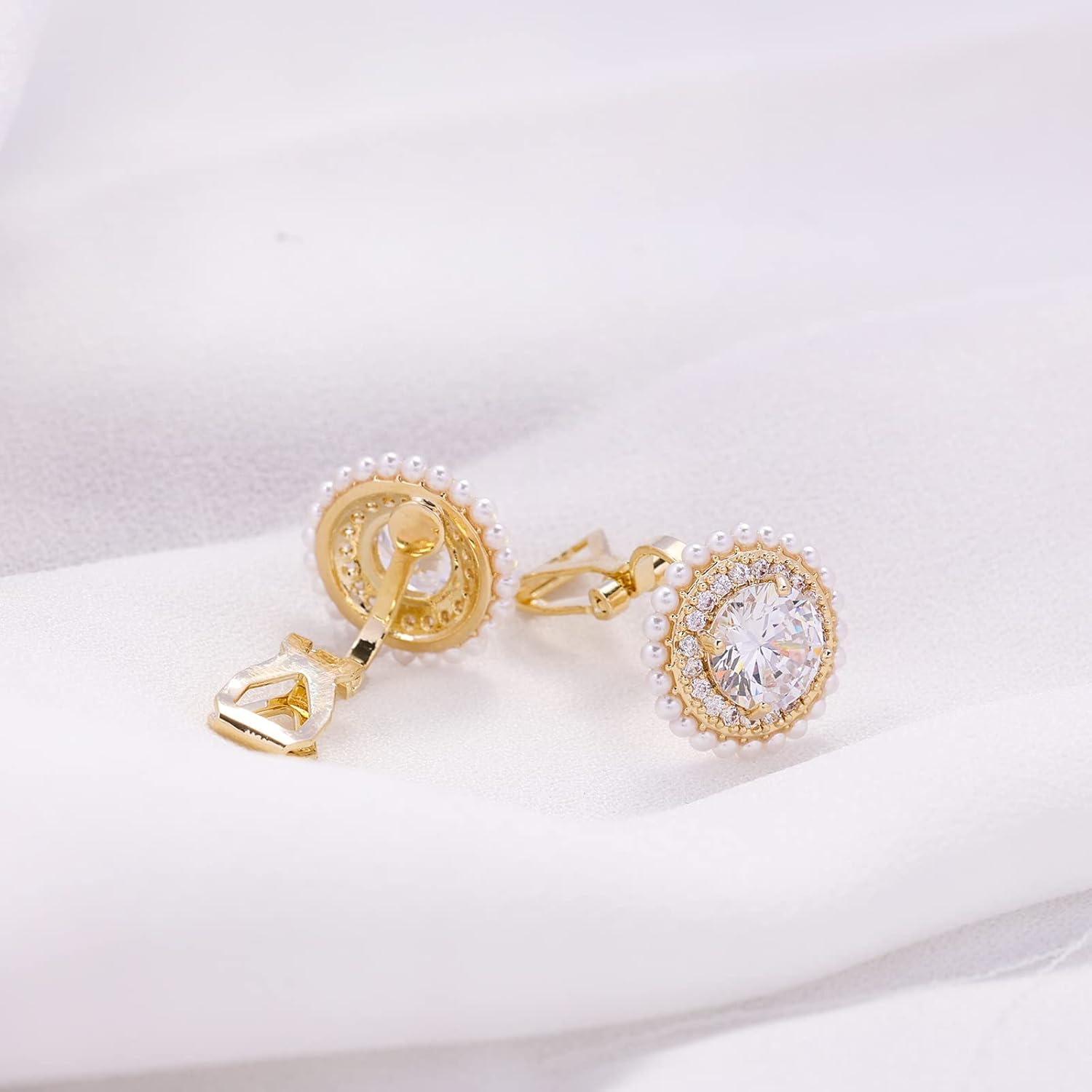 YOQUCOL Sunflower Shape 7MM Zirconia Crystal Golden Clip On Earrings Simulated Pearl Non Pierced Ears for Women - Image 4