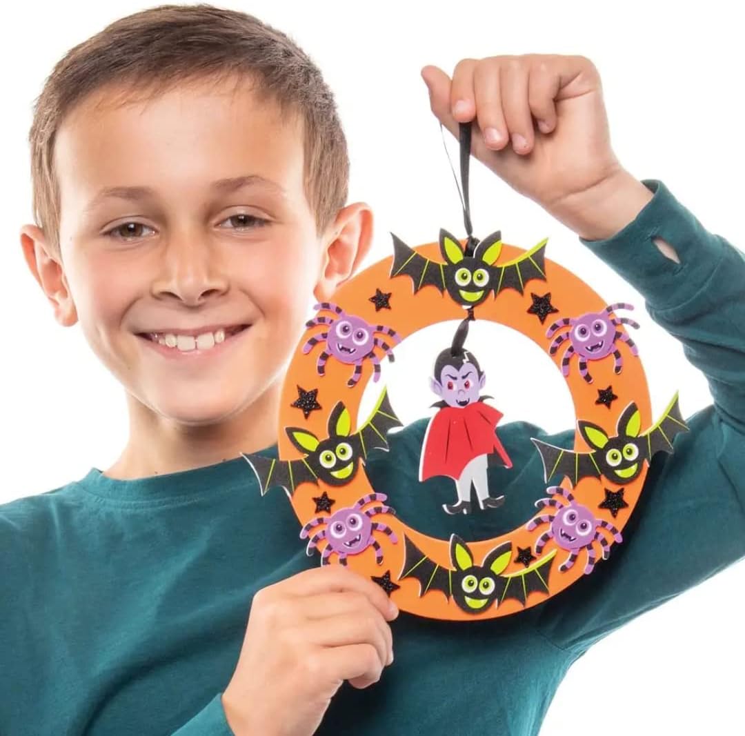 Baker Ross AX256 Halloween Wreath Kits - Pack of 3, Kids Wreath Ring to Design and Decorate, Great for Halloween Decorations, Ornaments, Door Plaques and Party Activities
