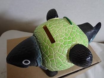 Amazon.co.jp: メロン熊 貯金箱 鮭いくら : おもちゃ