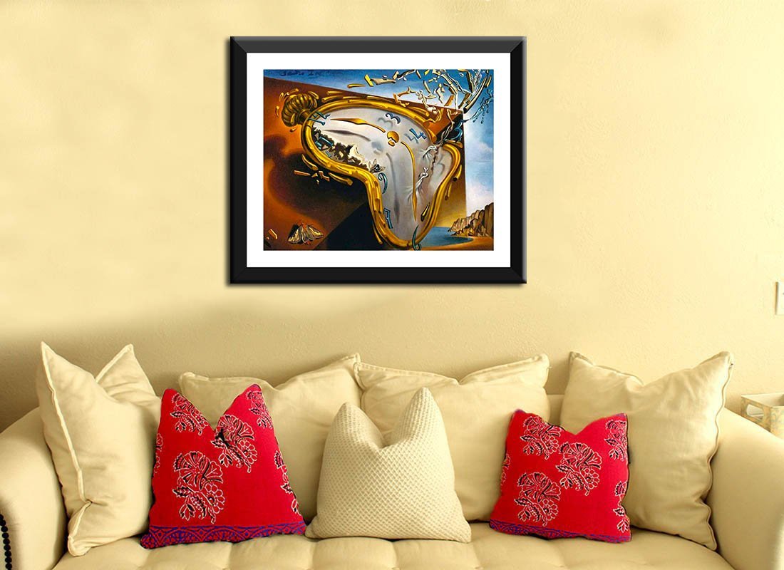 Tallenge Soft Watch At The Moment Of First Explosion Salvador | Desertcart  Seychelles, image size:1100x800